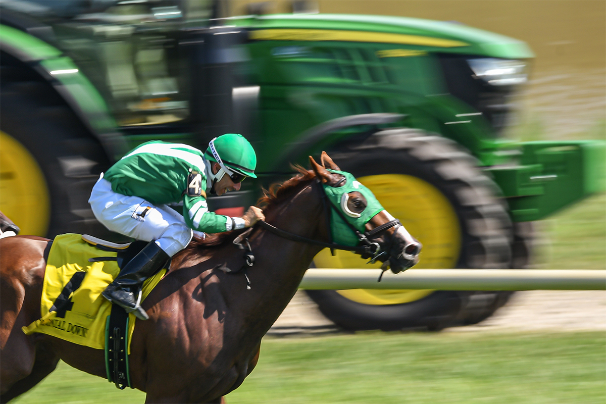 Horse Racing at Colonial Downs in New Kent