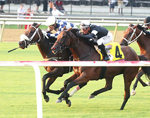 Horse racing at Colonial Downs in New Kent