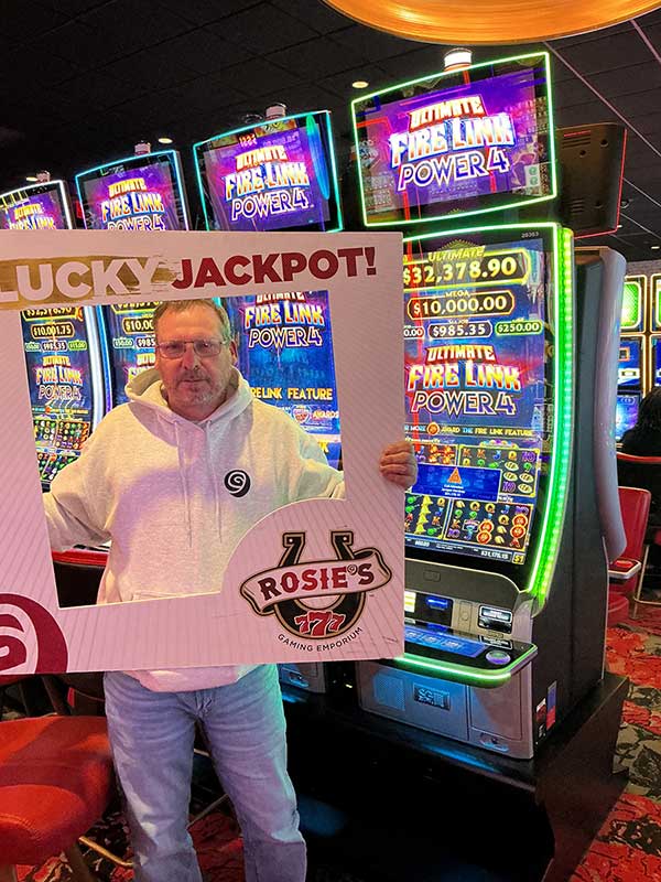 Ricky $31,176.15 Ultimate Fire Link Rosie's in Vinton