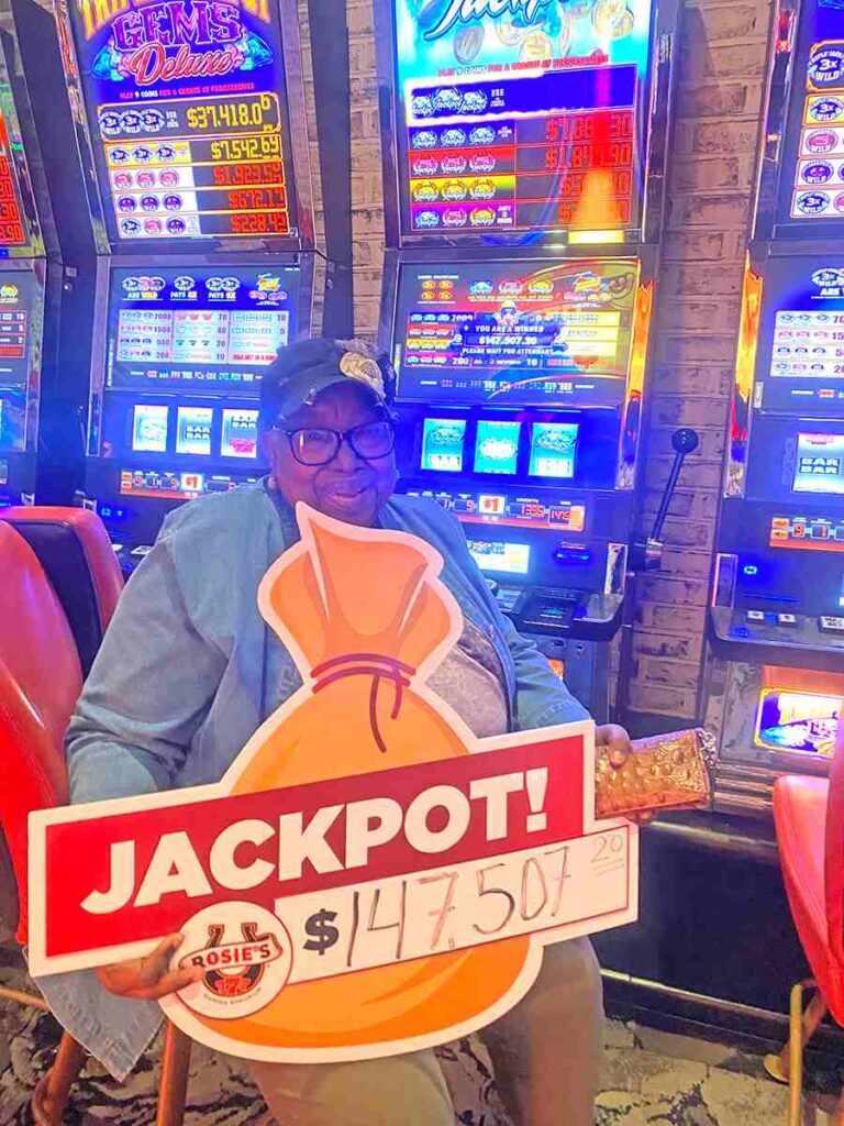 Essie $14,7507 Blazin Gems Deluxe Rosie's in Emporia