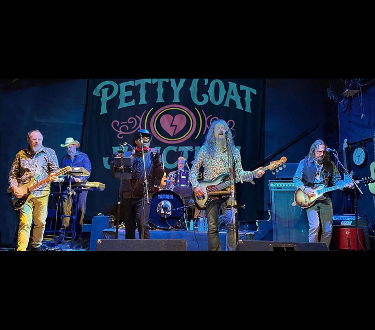 Petty Coat Junction: Tom Petty Tribute Act